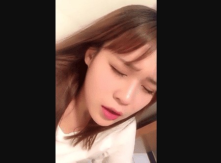 Kisah Seru Cici Cindo Merasa Lega Setelah Melihat Air Mancur