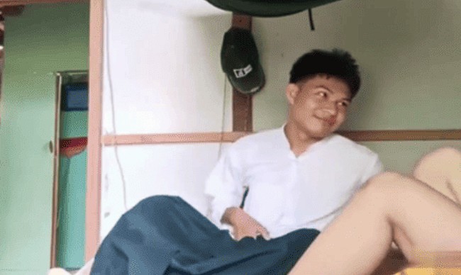 Viral Kakak Kelas Menjenguk Adik Kelas Yang Sedang Sakit Jadi Pujian Netizen